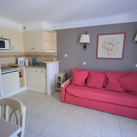 Maison Duplex Avec Terrasse - 6 Pers, 4 Pieces, Wifi, Animaux Bienvenus, Parking Inclus - Fr-1-382-185 *
